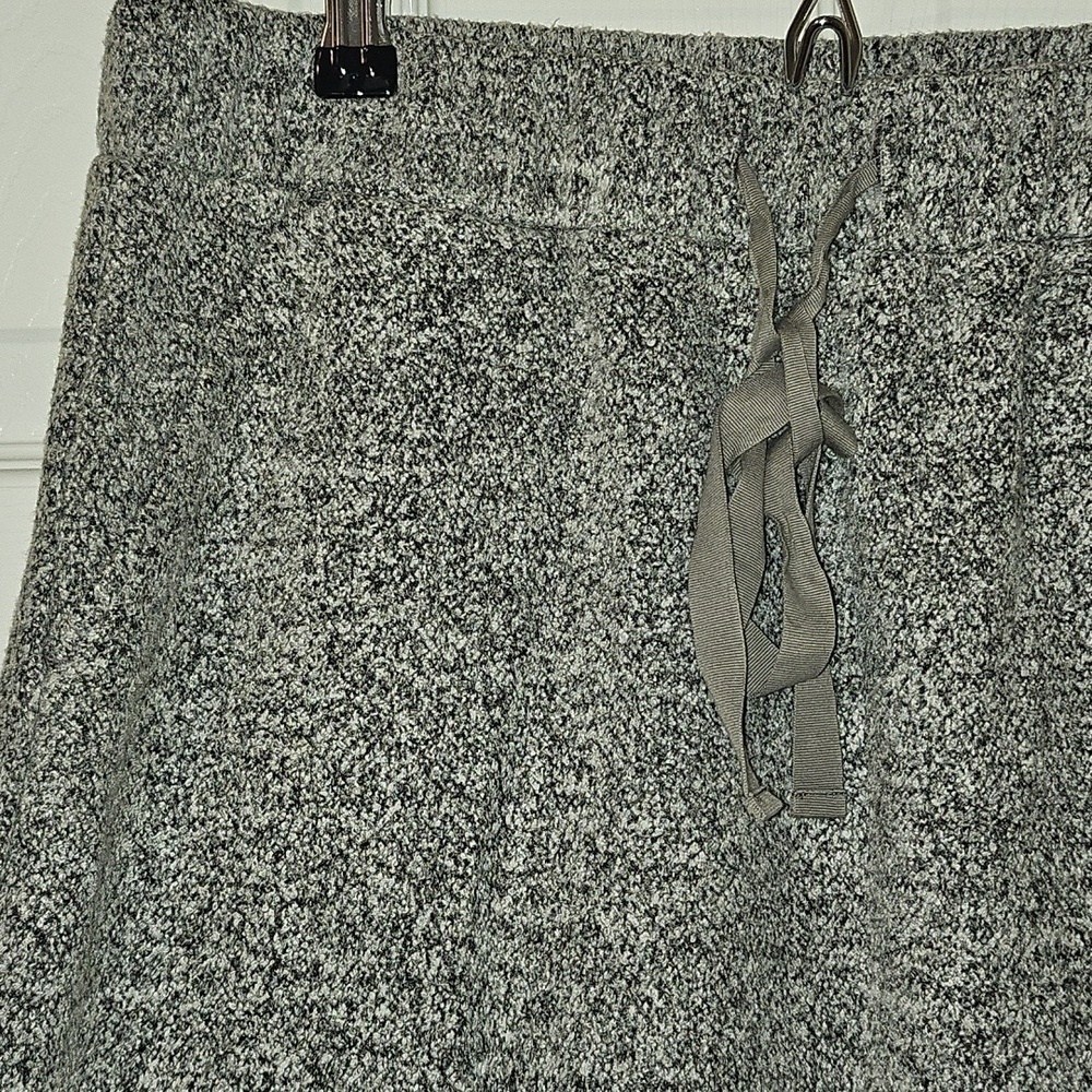 Gray Loft Women's Skirt - Picture 2 of 5